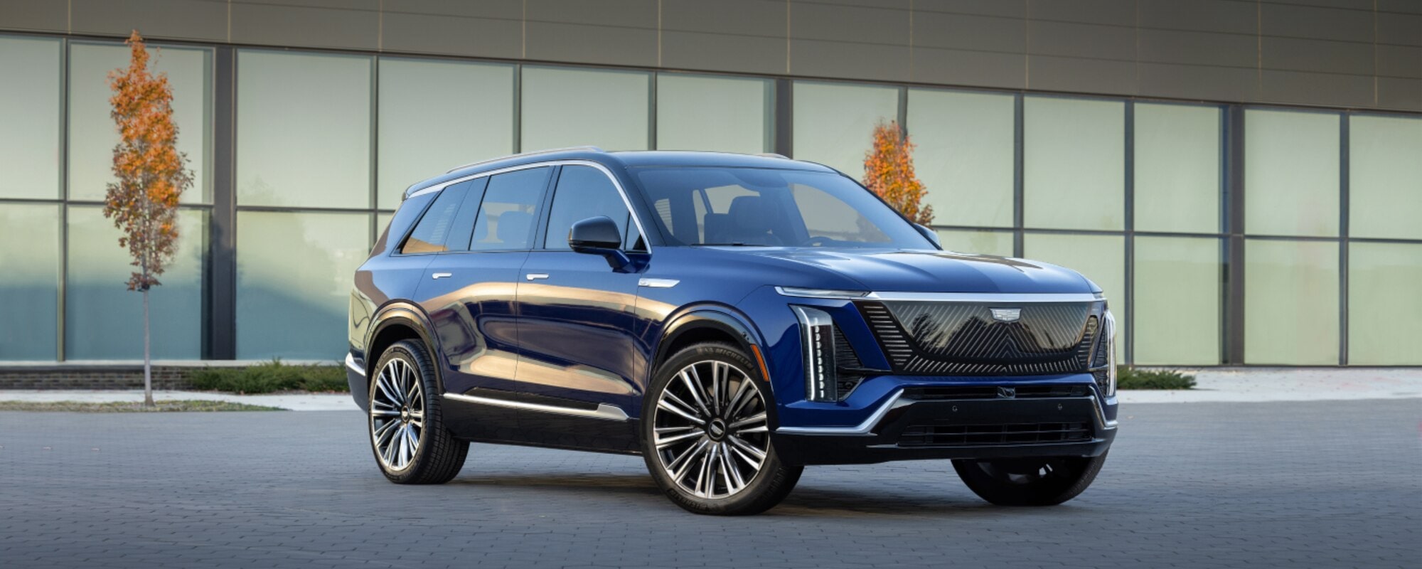 2026 Cadillac VISTIQ | Electric AWD SUV | Cadillac Canada